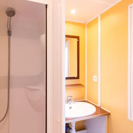 Дом отдыха Mobilhome Le Chene *